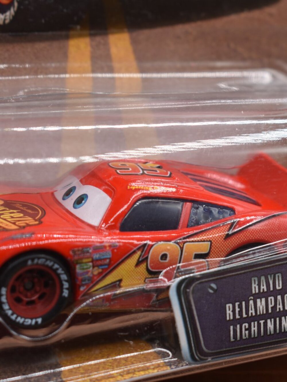 Bug Mouth Lightning McQueen #07 Disney Pixar The World of Cars New - Picture 6 of 7